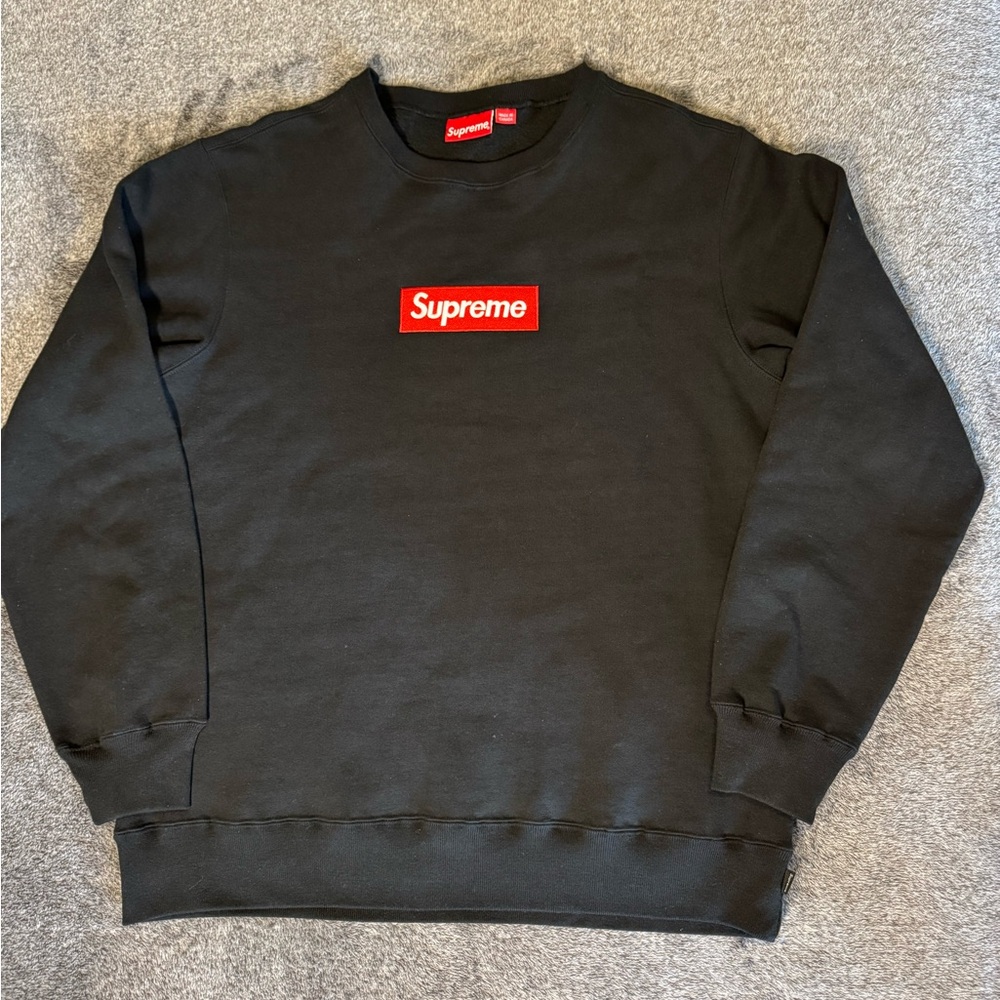 Supreme Red Logo Black Crewneck Sweater